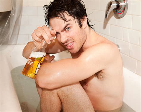 Ian Somerhalder desnudo en sus últimas fotos CromosomaX