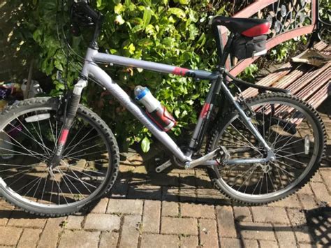 Raleigh At10 All Terrain Series M2000 Mens Bike 26in Wheels £3500