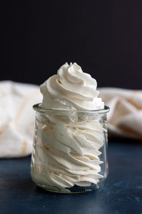 Recipe For Whipped Cream With Maple And Mascarpone