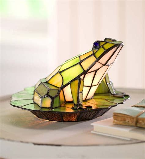 Tiffany Style Stained Glass Frog Accent Lamp Plow And Hearth Glass Frog Stained Glass Light