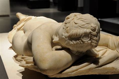 LErmafrodito Dormiente Di Palazzo Massimo A Roma Sassi Di Arte