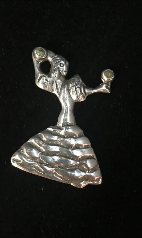 Male Maracas Dancer VTY Brooch Latin American Caribb Gem