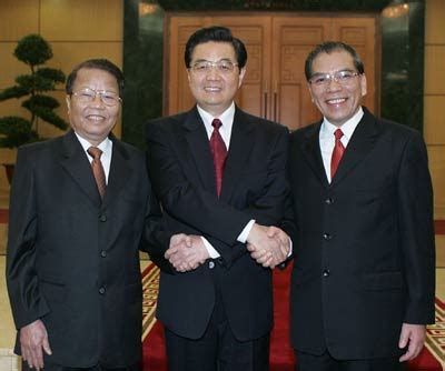 Hu In Hanoi For Visit