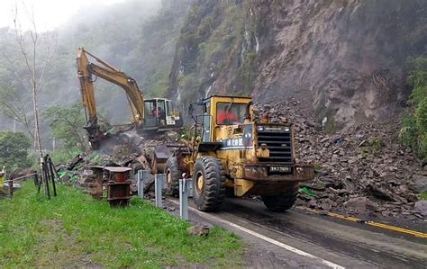 阿里山公路坍方 交通中斷（1） 圖