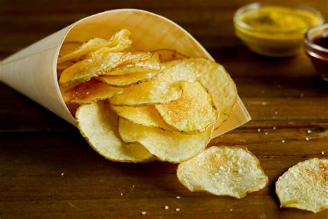 Patatas chips ligeras en 10 minutos vídeo receta de cocina fácil y