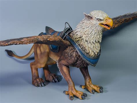 Griffon Brown Ver 112 Scale Action Figure