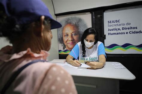 Quase Atendimentos Di Rios Nibus Do Idoso Chega Ao Bairro