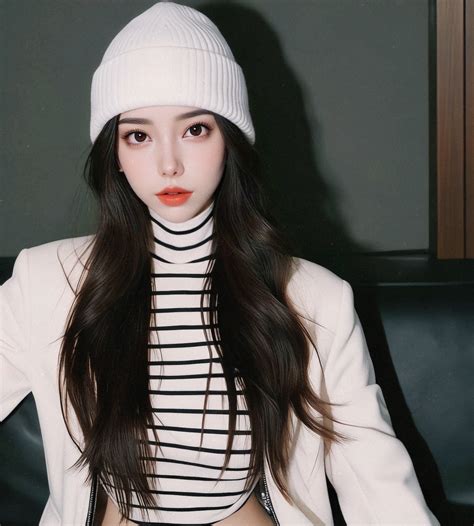 DJ.Sakura | 夏の写真フォルダから発掘📸💙 今見ると恋しいリゾートの空気🏝️ | Instagram