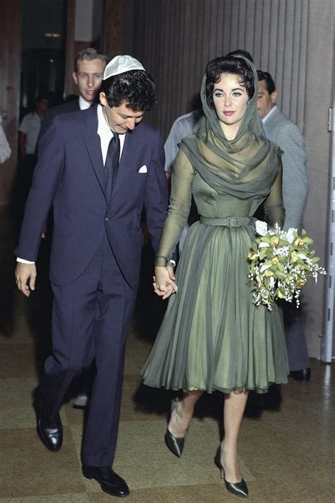 The Most Iconic Celebrity Wedding Dresses Of All Time Artofit