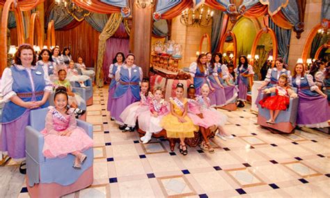 Bibbidi Bobbidi La Boutique Que Te Transforma En Princesa Estilodf