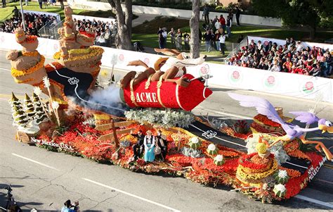 A Qu Hora Es El Desfile De Las Rosas