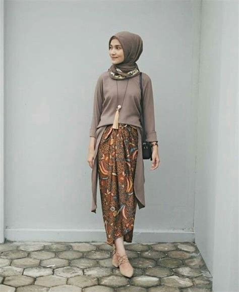 Outfit Kondangan Hijab Trend Terbaru