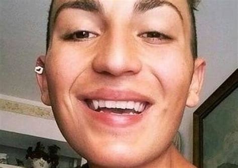 Deriso perché gay enne suicida a Torino Aperta un inchiesta