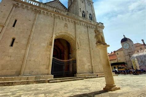 Private Trogir Walking Tour With Local Guide