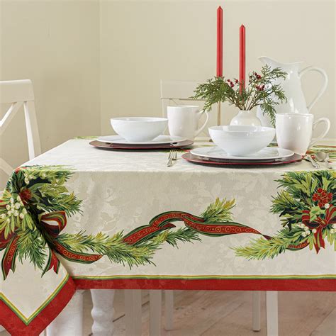 Holiday Table Runners