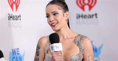 Watch Halsey cover Kate Bush’s “Running Up That Hill” at Governors Ball ...