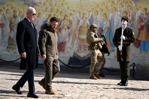 Ukraine War Latest Zelensky Hails Historic Day As Biden Makes