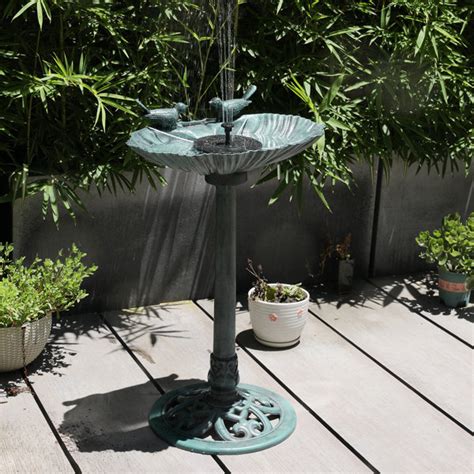 Charlton Home Conola Outdoor Garden Pedestal Bird Bath With Solar Pumb