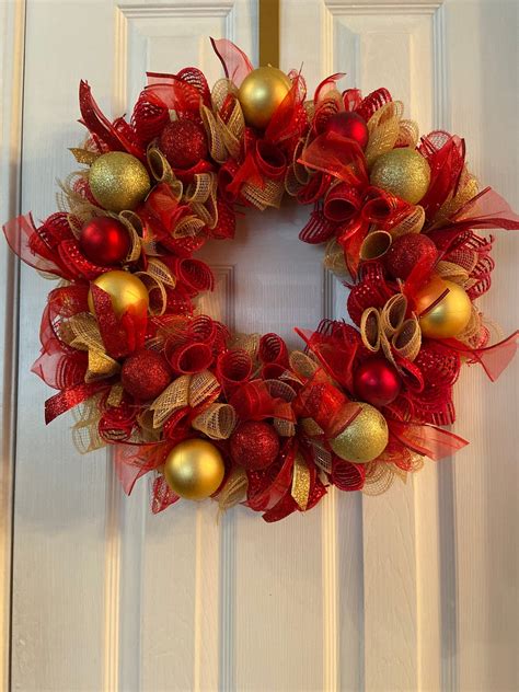 Red and Gold Christmas Wreath - Etsy