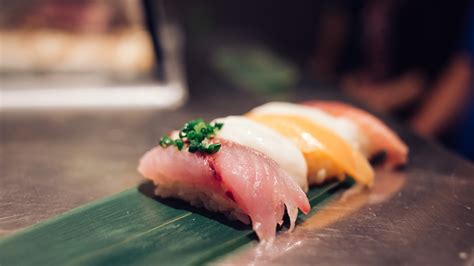 Raw fish piece, sushi, Japanese cuisine Wallpaper | 3840x2160 UHD 4K ...