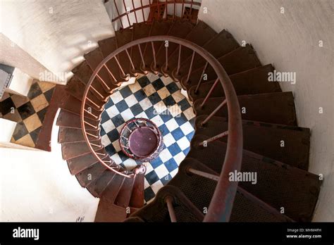 NC01618-00...NORTH CAROLINA -Stairway inside Cape Hatteras Lighthouse ...