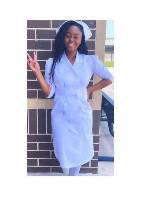 [2023]13 Looks What To Wear To Nursing Pinning Ceremony And Graduation