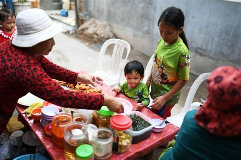 Recognizing the Signs of Child Malnutrition