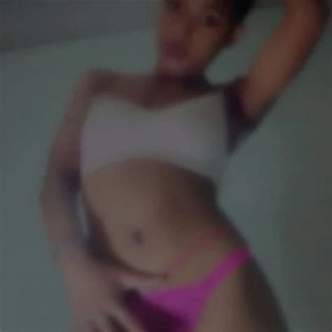 I Am So Hot Fingering Fingering Porn Feat Ailsa XHamster