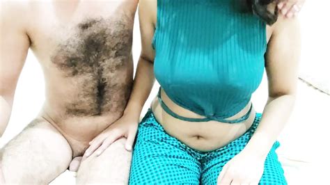 Hei Er Sex Mit Der Freundin Meiner Cousine Allein Zu Hause Ihre Eltern Sind Nicht Zu Hause