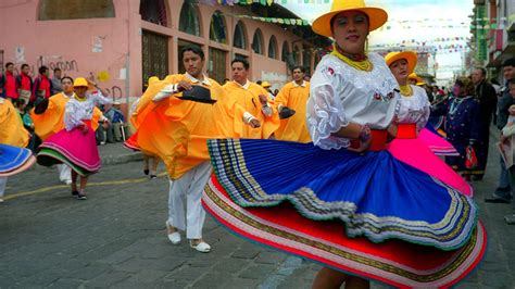 Comparsas Mama Negra Latacunga Ecuador Ecuador Slow Fashion