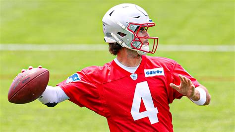 What Jarrett Stidham’s Back Surgery Means For Patriots’ QB Battle