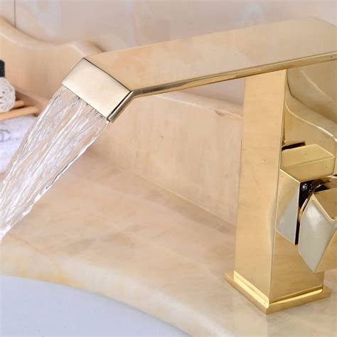 Luxury Hot Sale Waterfall Bathroom Golden Faucet Single Handle Vanity