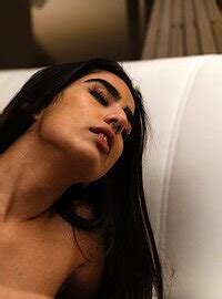 Exotic Looking Babe Gets Eaten Out And Shagged By Lutro Steel Photos Aaeysha Milf Fox