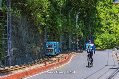 Harry24654騎腳踏車騎自行車運動休閒烏來烏來台車道觀光台車台車道鐵道烏來風景區泰雅族 Flickr