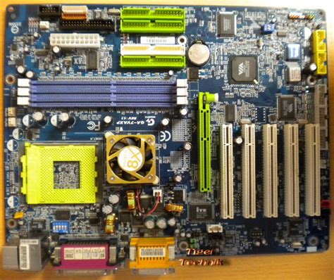 Gigabyte GA 7VAXP Rev 1 1 Sockel A 462 Mainboard