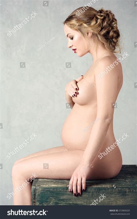 Closeup Beautiful Pregnant Nude Lady Elegant Stock Photo Shutterstock