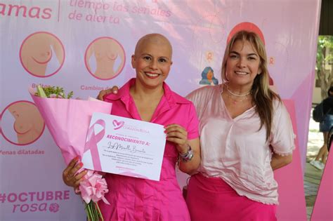 Campaña para prevenir cáncer de mama UNIMAGDALENA y Corazón Rosa