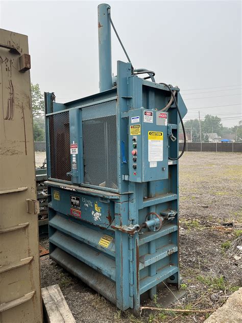 Marathon Vertical Baler For Sale