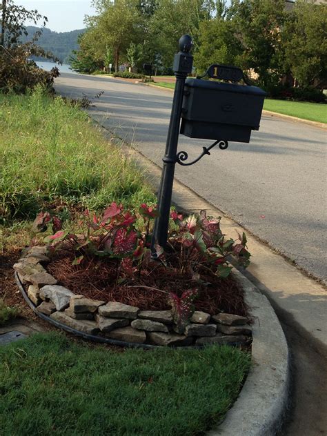 mailbox raised flower bed - Antonetta Quintana