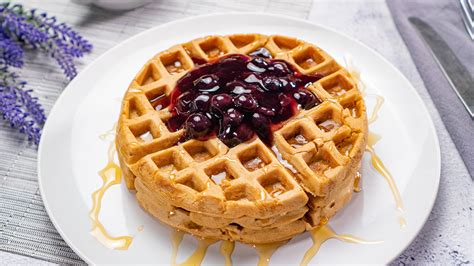 34 Best Waffle Toppings From Sweet To Savory - Recipes.net