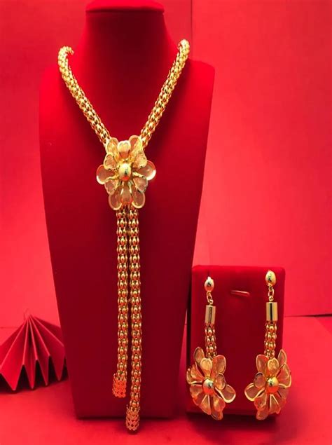 Boucles Doreilles Collier 24K Dubai Or Couleur Ensembles De Bijoux Pour