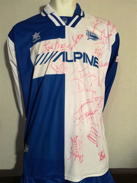 Deportivo Alavés C 2000-01 Home Kit