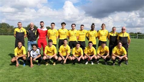 Football Club De Bressuire Victoire De La R Du Fcb Contre Le Fc