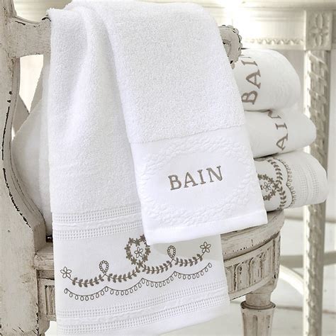 Monogrammed towels – Journal of interesting articles