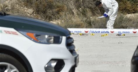 Troben El Cad Ver D Una Dona Apunyalada En Un Aparcament De Camions A