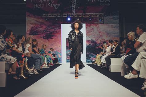 Moda Reveals The Upcoming Fashion Trends | Gifts and Home