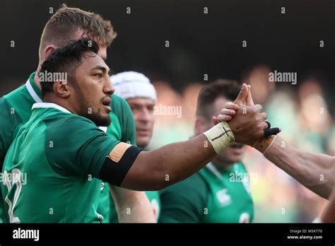 Irelands Bundee Aki Celebrate Scoring His Sides Second Try During The