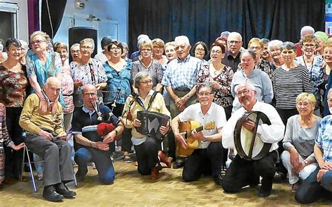 Danse bretonne Un dîner pour clore la saison Le Télégramme