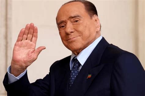 Fallece Silvio Berlusconi político y magnate italiano retratado en el