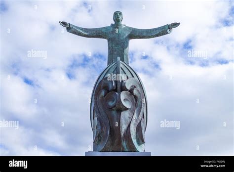 Statue of saint brendan hi-res stock photography and images - Alamy